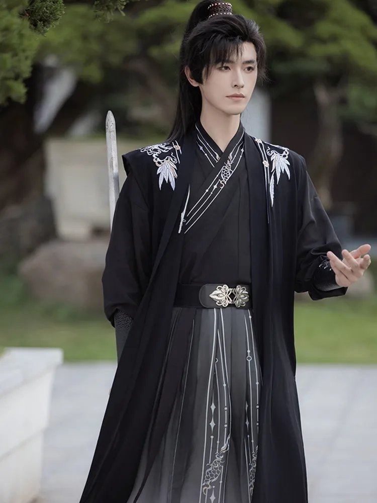 Black Hanfu robe for men with chiffon fabric and bamboo embroidery, inspired by Chinese heroic fashion.