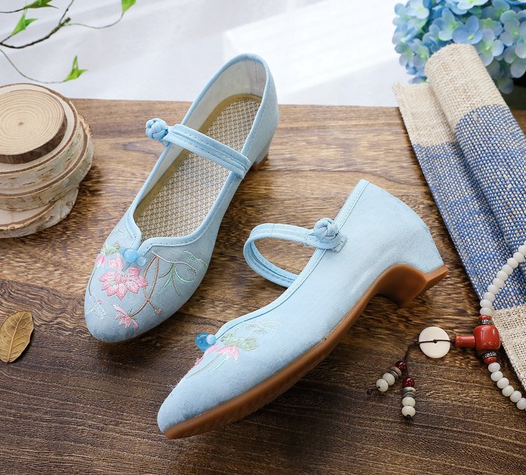 Blue embroidered Mary Jane Qipao shoes