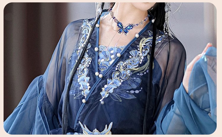 Close-up of embroidery near the neckline of the blue dragon Hanfu.