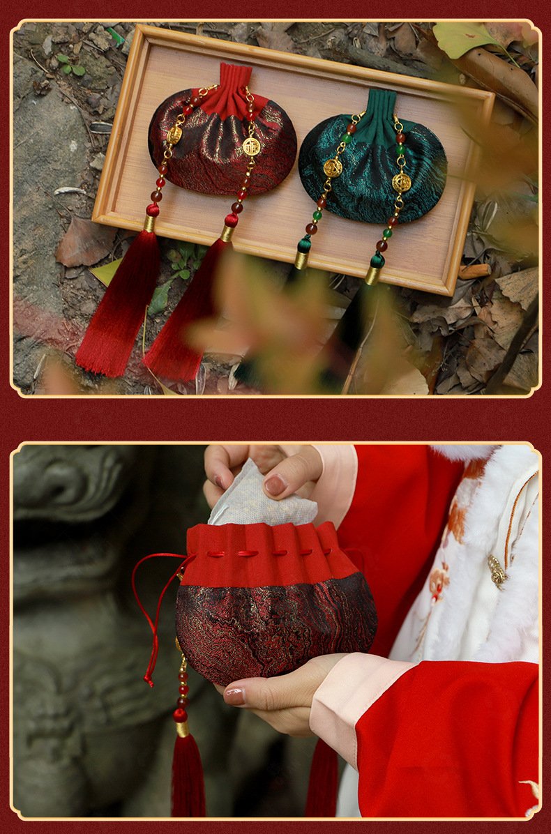 chinese brocade fragrance sachet details