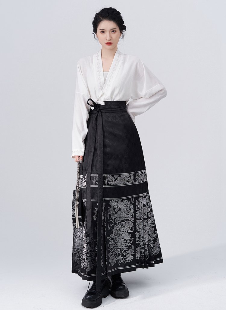 Chinese Hanfu Mamianqun Set