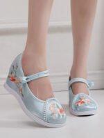 Women’s Chinese Embroidered Platform Shoes Hanfu-Style Flats - Image 2