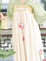 Whimsical Chinese Sachet Bags With Exquisite Embroidery - Image 3