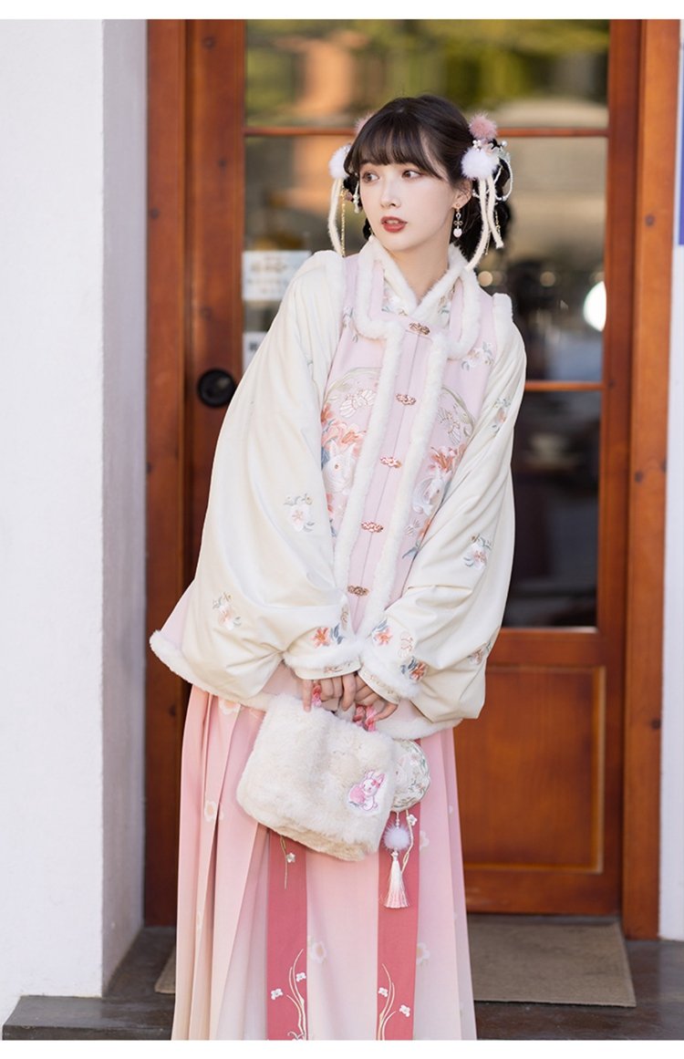 Chinese Traditional Dress Hanfu