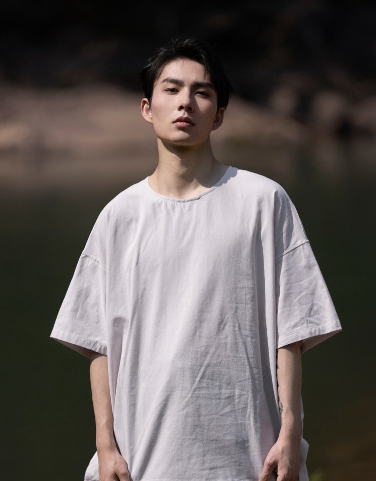 Classic Linen T-Shirt
