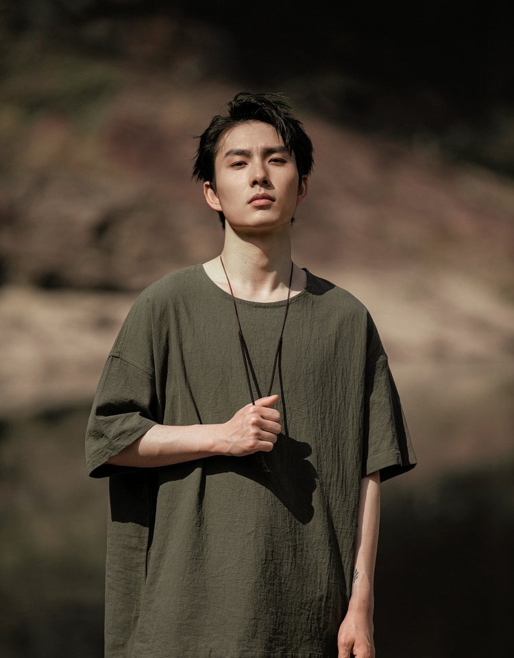 Classic Linen T-Shirt