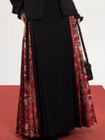 Contrast-Panel Ma Mian Skirt Black Hanfu Skirt with Red Brocade - Image 3