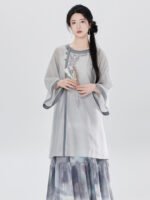 New Chinese Style Set Women – Embroidered Hanfu Inspired Outfit - Image 3