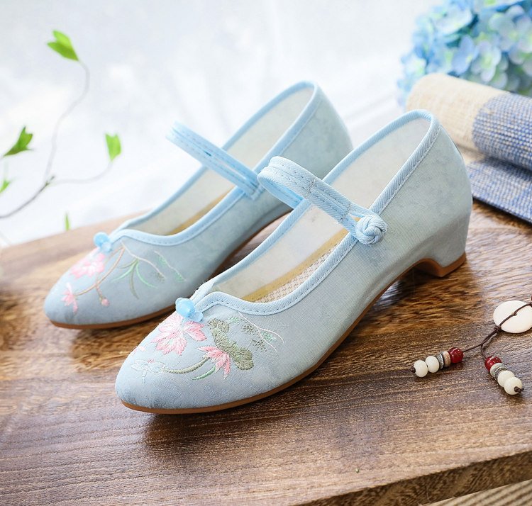 Light blue embroidered Mary Jane pumps for women