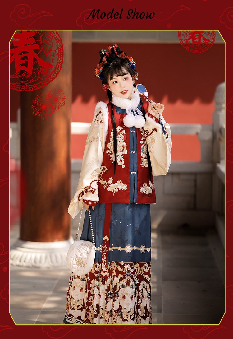 Embroidery Christmas Hanfu