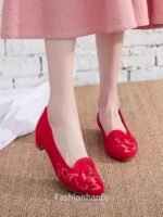 National Elegant Qipao Shoes Chinese Embroidered Shoes 3 Colors - Image 2