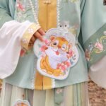 Chinese Style Hanfu Bag Antique Messenger Bag Embroidery Purse Shaped Bags