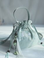 Antique Floral Embroidered Handbag Hanfu Messenger Bag - Image 5