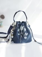 Antique Floral Embroidered Handbag Hanfu Messenger Bag - Image 6