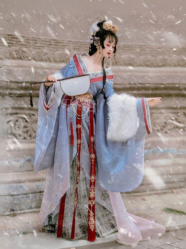 Wei Jin robe in blue wrap combination