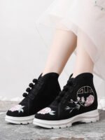 Hanfu Embroidered Ankle Boots for Women Winter Boots - Image 2