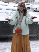 Frost Bloom Modern Hanfu Outfit – Cozy Daily Wear Set for Women - Image 2