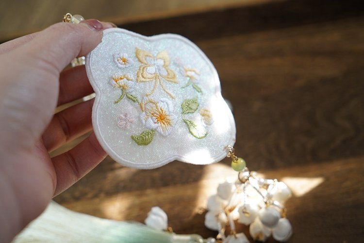 Hanfu Waist Accessories Floral Embroidered Tassel Pendants
