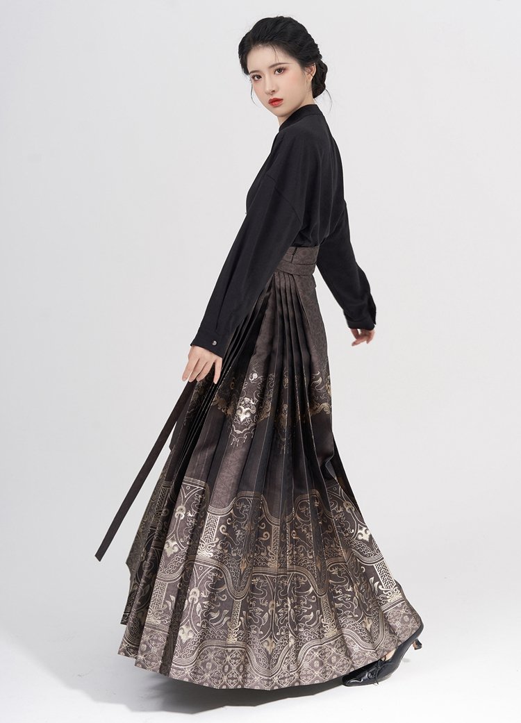 Hundred-Fold Skirt Ming Dynasty Hanfu