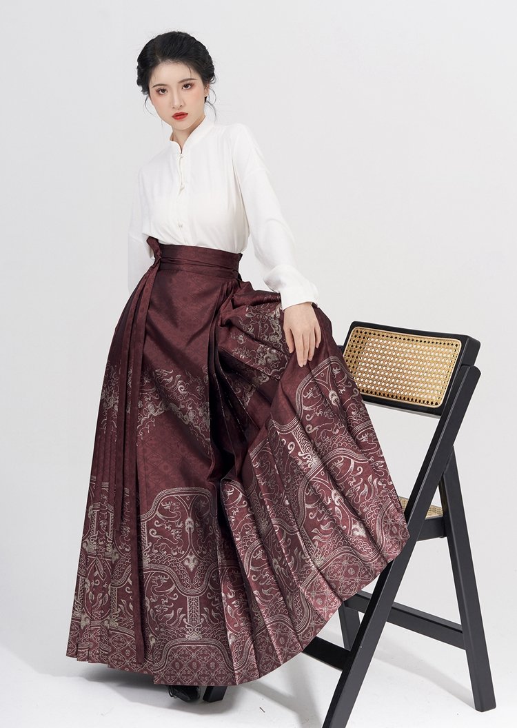 Hundred-Fold Skirt Ming Dynasty Hanfu