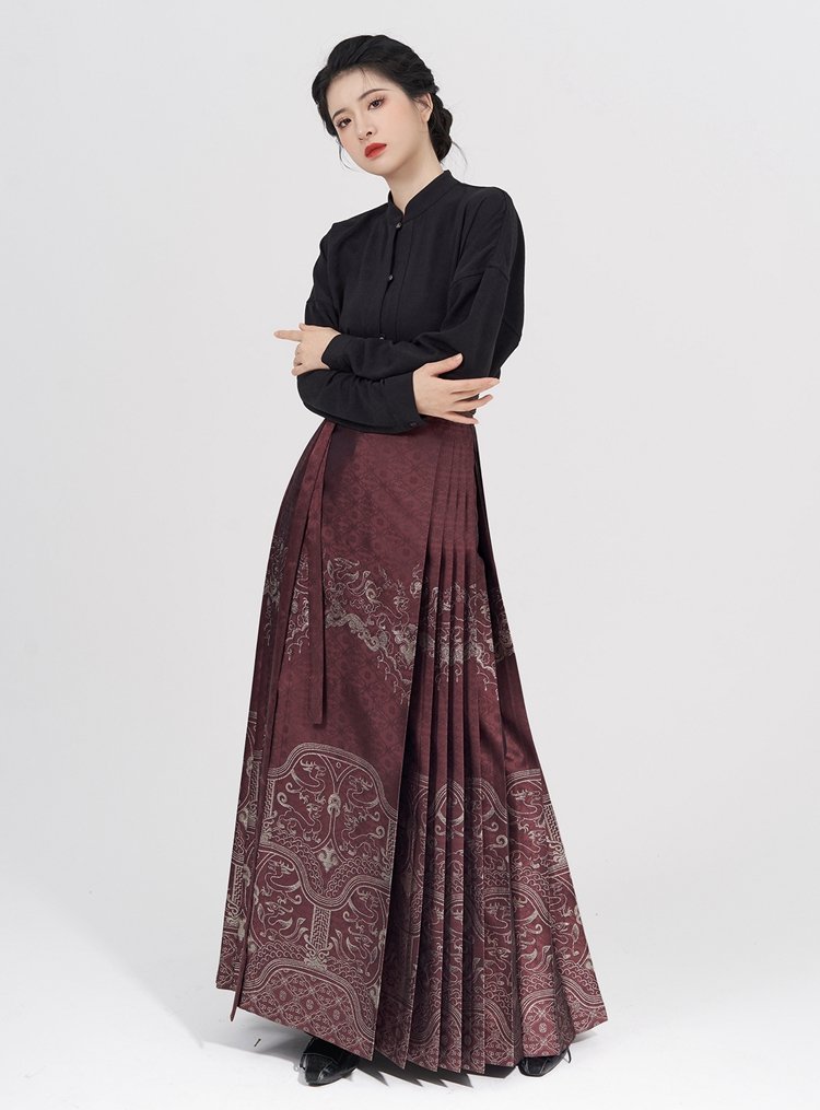 Hundred-Fold Skirt Ming Dynasty Hanfu