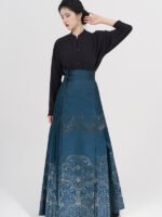 Woven Gold Hundred-Fold Skirt Ming Dynasty Hanfu - Image 4