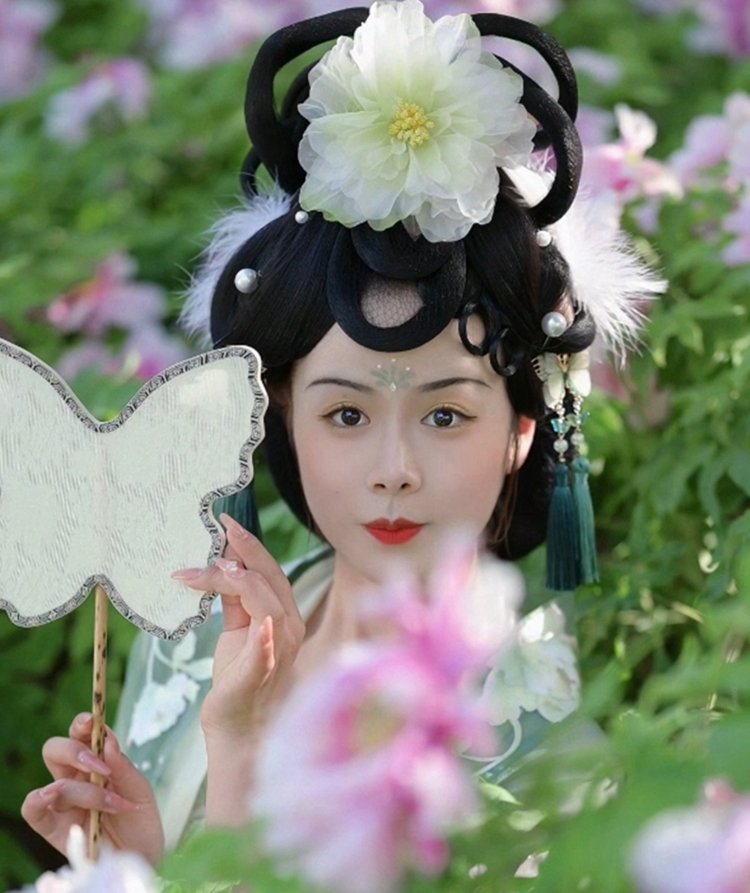 Large Flower Hair Clip