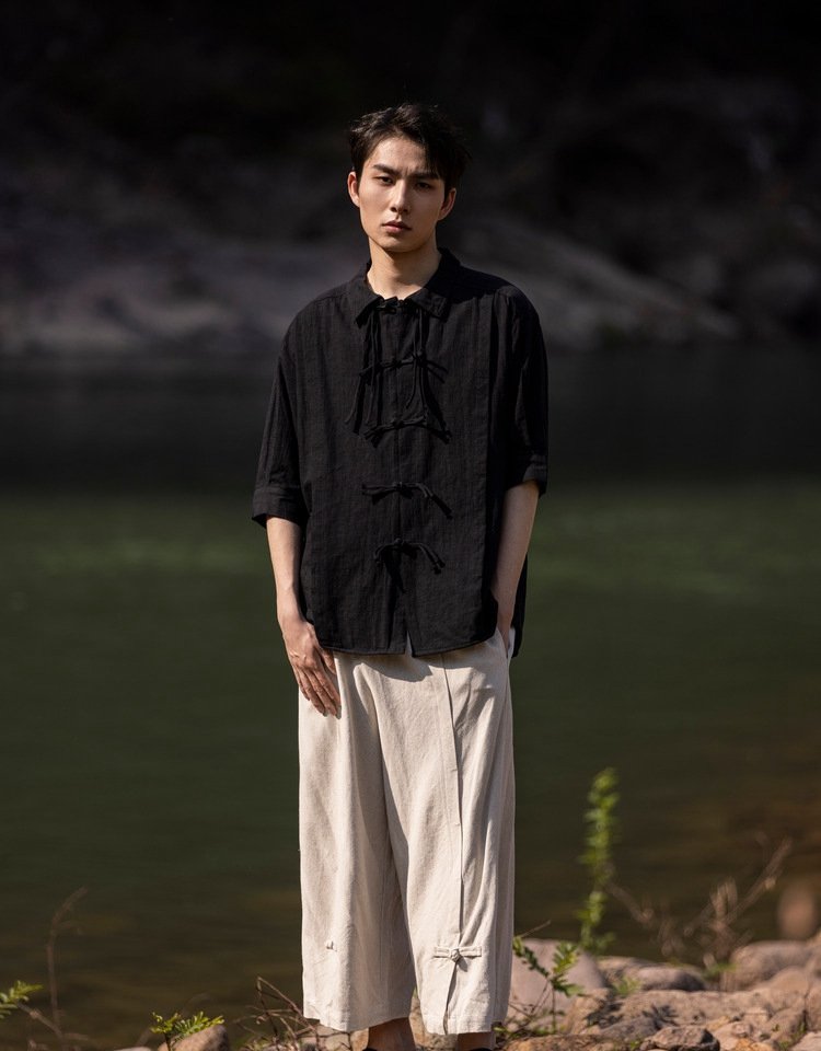 Stylish Linen Shirt with Button Closure