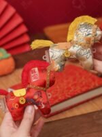 Lucky Horse Embroidered Chinese Sachet Phone Clip – Festival Hanfu Accessory Gift