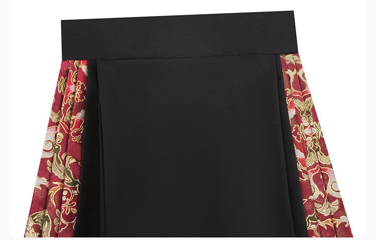 Waistband design of contrast-panel Ma Mian skirt
