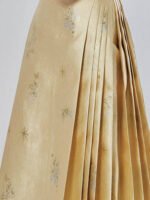 Ming Dynasty Brocade Mamian Skirt Two-Piece Hanfu Set - Image 7