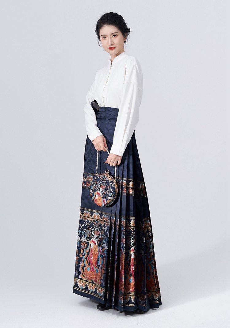 Ming Dynasty Hanfu Skirt