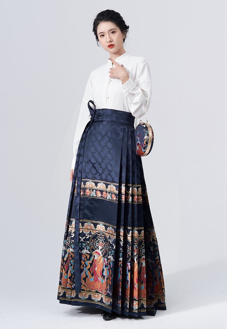 Ming Dynasty Hanfu Skirt