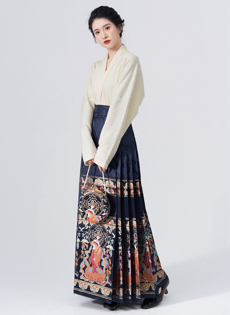 Ming Dynasty Hanfu Skirt