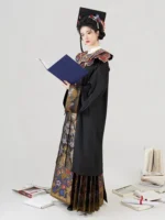 Ming Dynasty Graduation Hanfu – Scholar Ceremony Outfit for Women