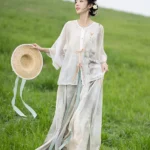 Ming-Style Hanfu Dress with Round Collar and Horse Face Skirt