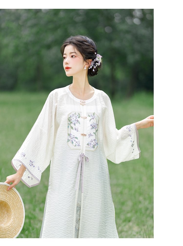 Modern Hhanfu Style Dress Embroidery