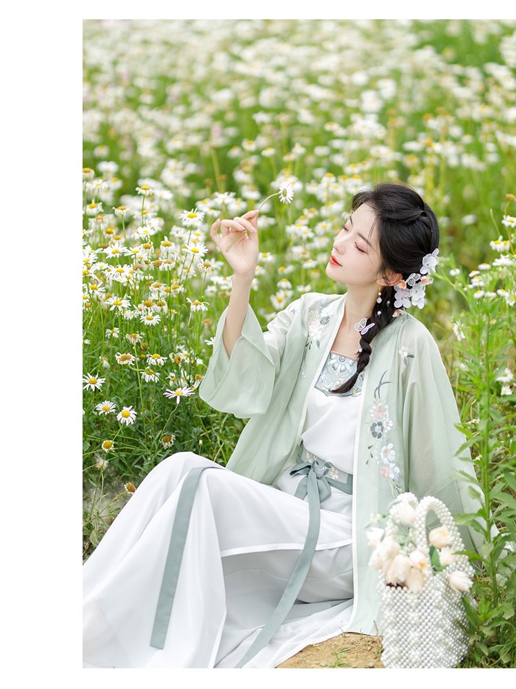 Modern Retro Outfit Fashion Hanfu