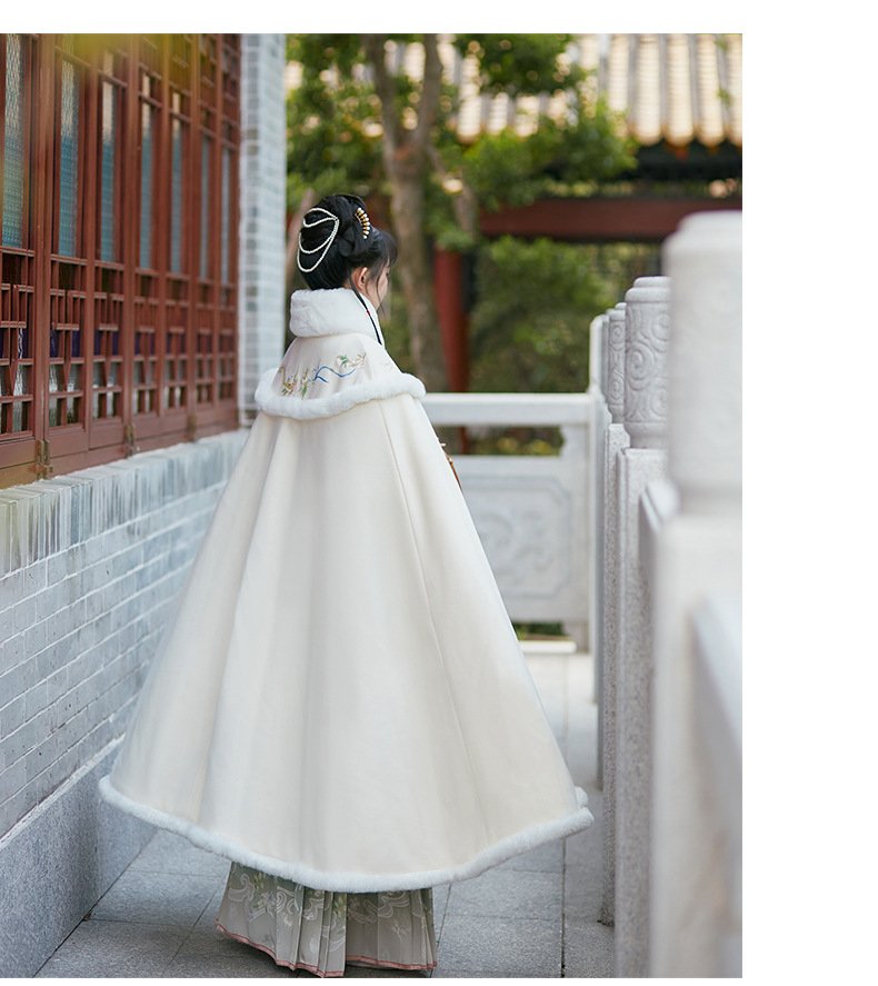 Chinese Style Warm Winter Cloak