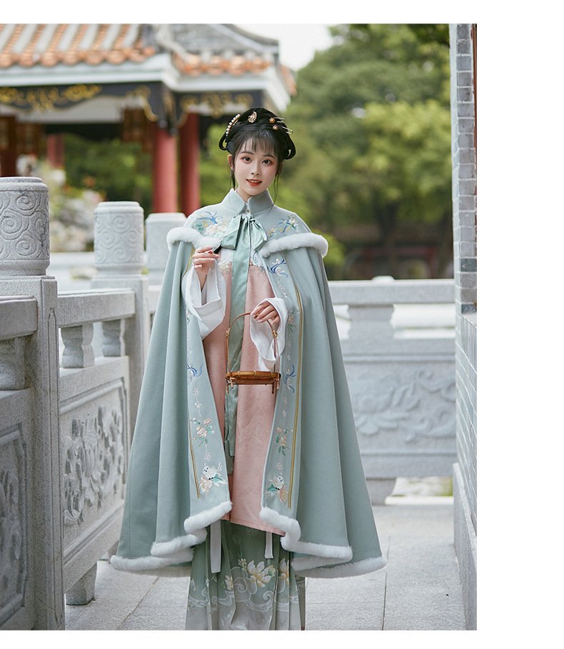 Chinese Style Warm Winter Cloak