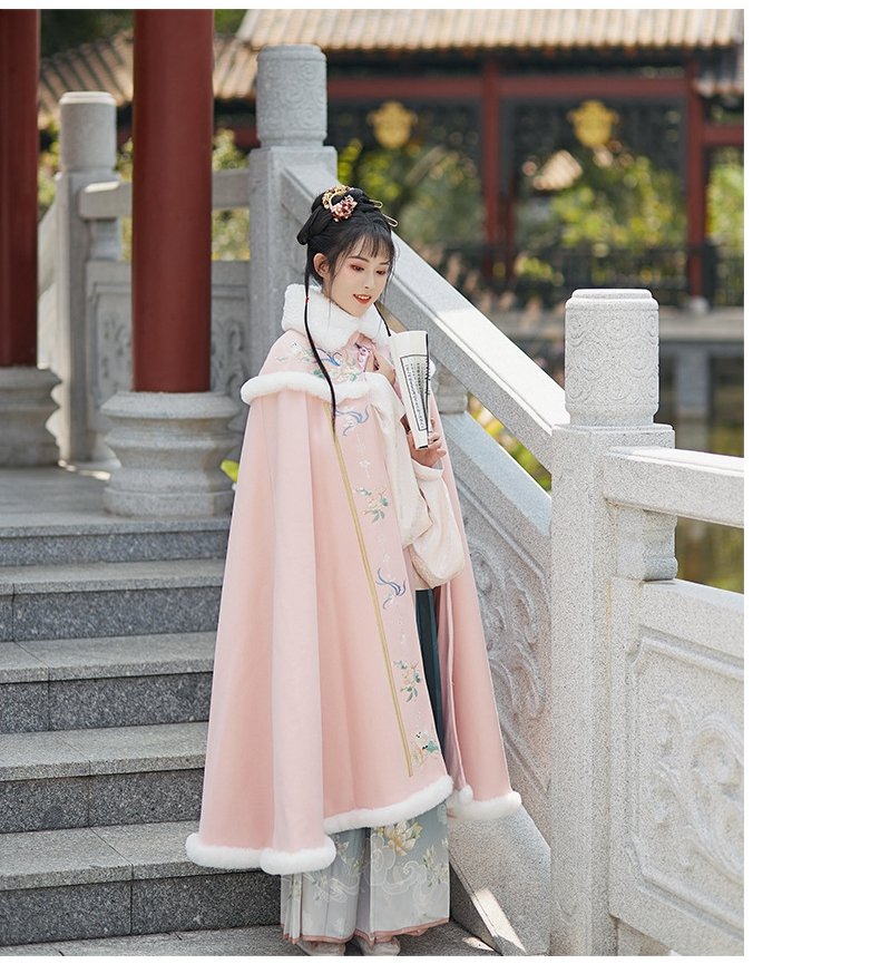 Chinese Style Warm Winter Cloak