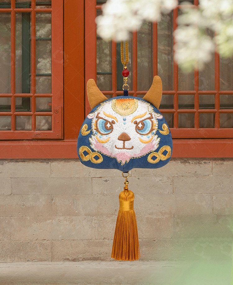 Traditional Sachet Bag with Embroidery