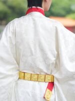 Song Style Hanfu Belt – Wide 5cm Red & Gold Leather Belt for Performance & Photography - Image 4