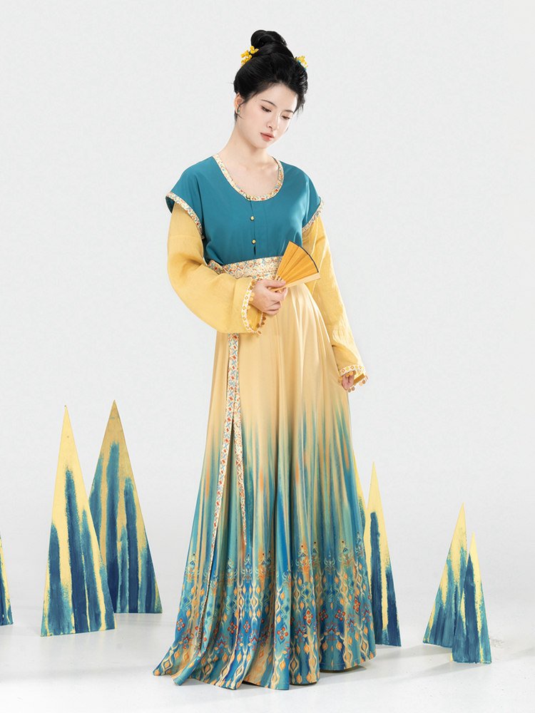Side angle view of Tang style ethnic Hanfu showcasing the ombre skirt design