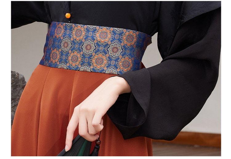 Close-up of the Song brocade-inspired waist belt on a tang-style hanfu dress
