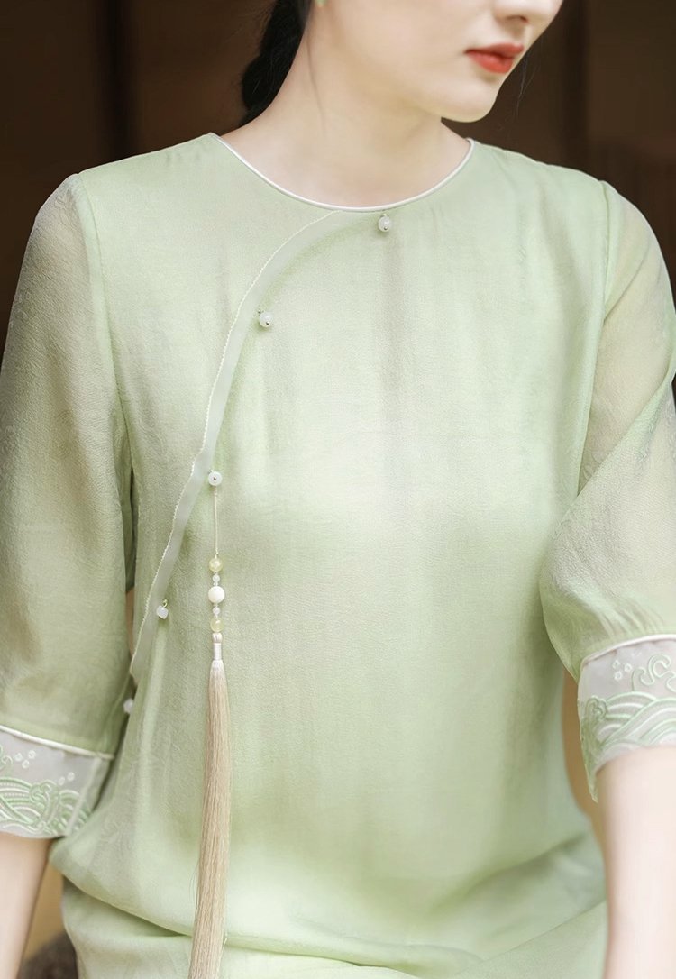 Round neckline detail of Tencel Zen tea dress
