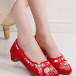 Women’s Traditional Chinese Embroidered Flats Hanfu-Style Shoes