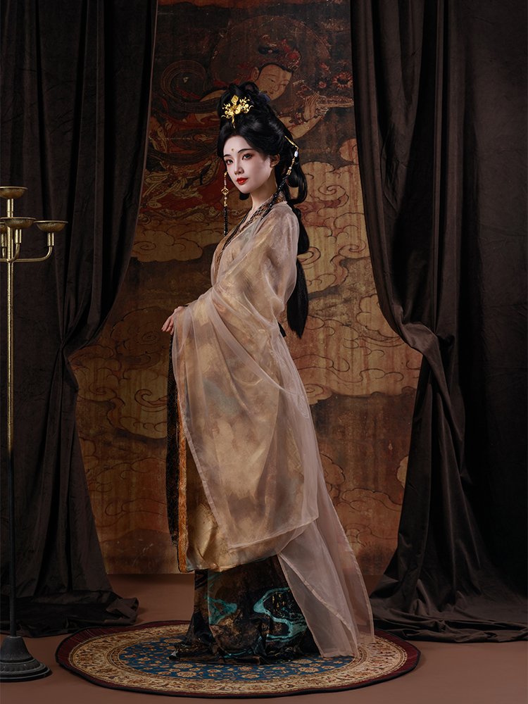 Golden sheer Wei Jin Hanfu gown with ruoyi yarn and cross-collar design, graceful ancient Chinese style