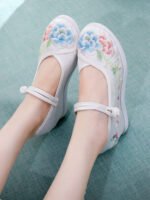 Embroidered Platform Mary Jane Shoes | Hidden Lift Floral Hanfu Shoes