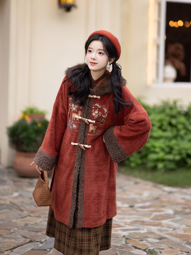 Complete winter Hanfu look with coat and long skirt